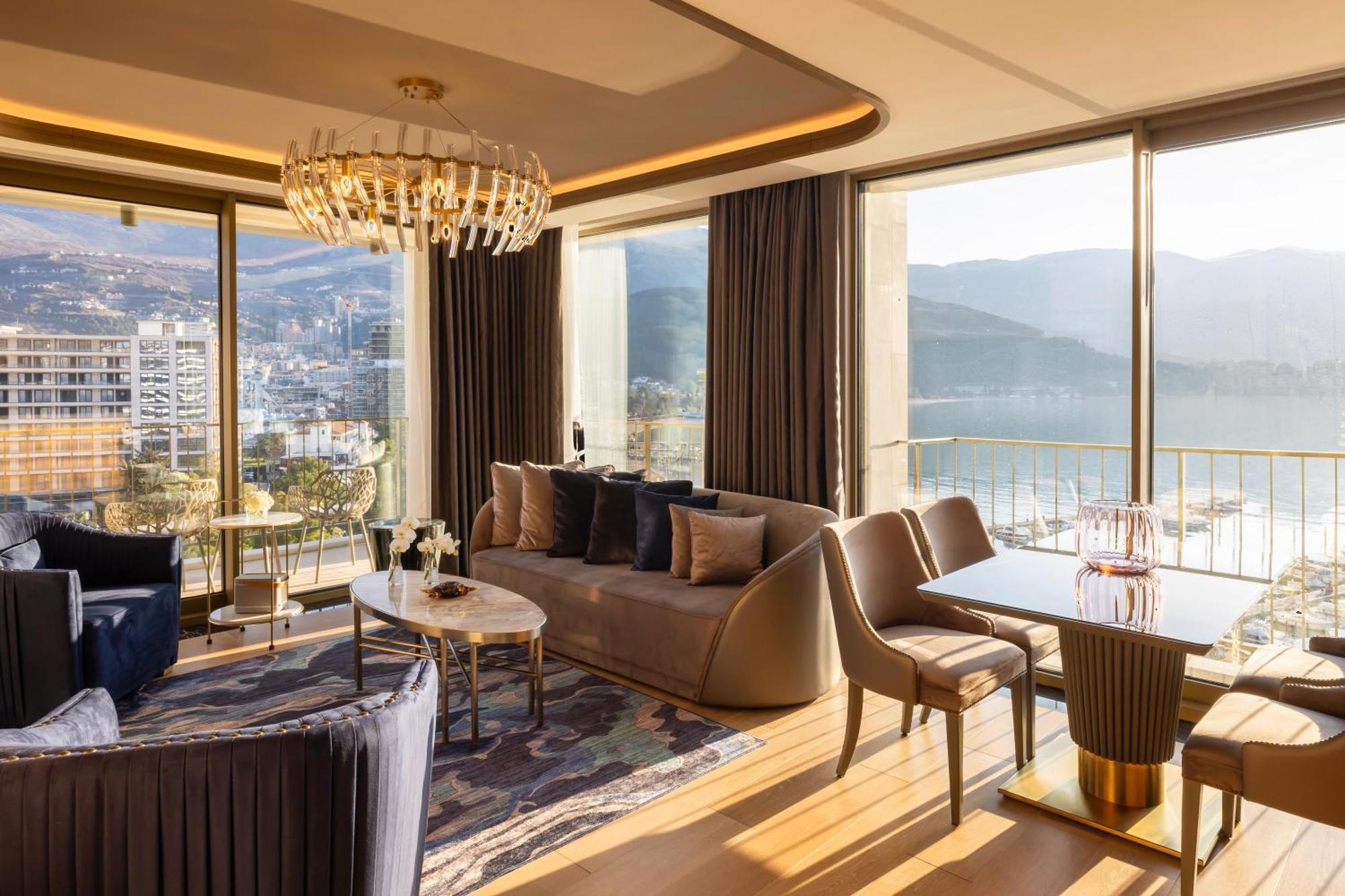 Merit Starlit Hotel & Residences Budva Exteriör bild