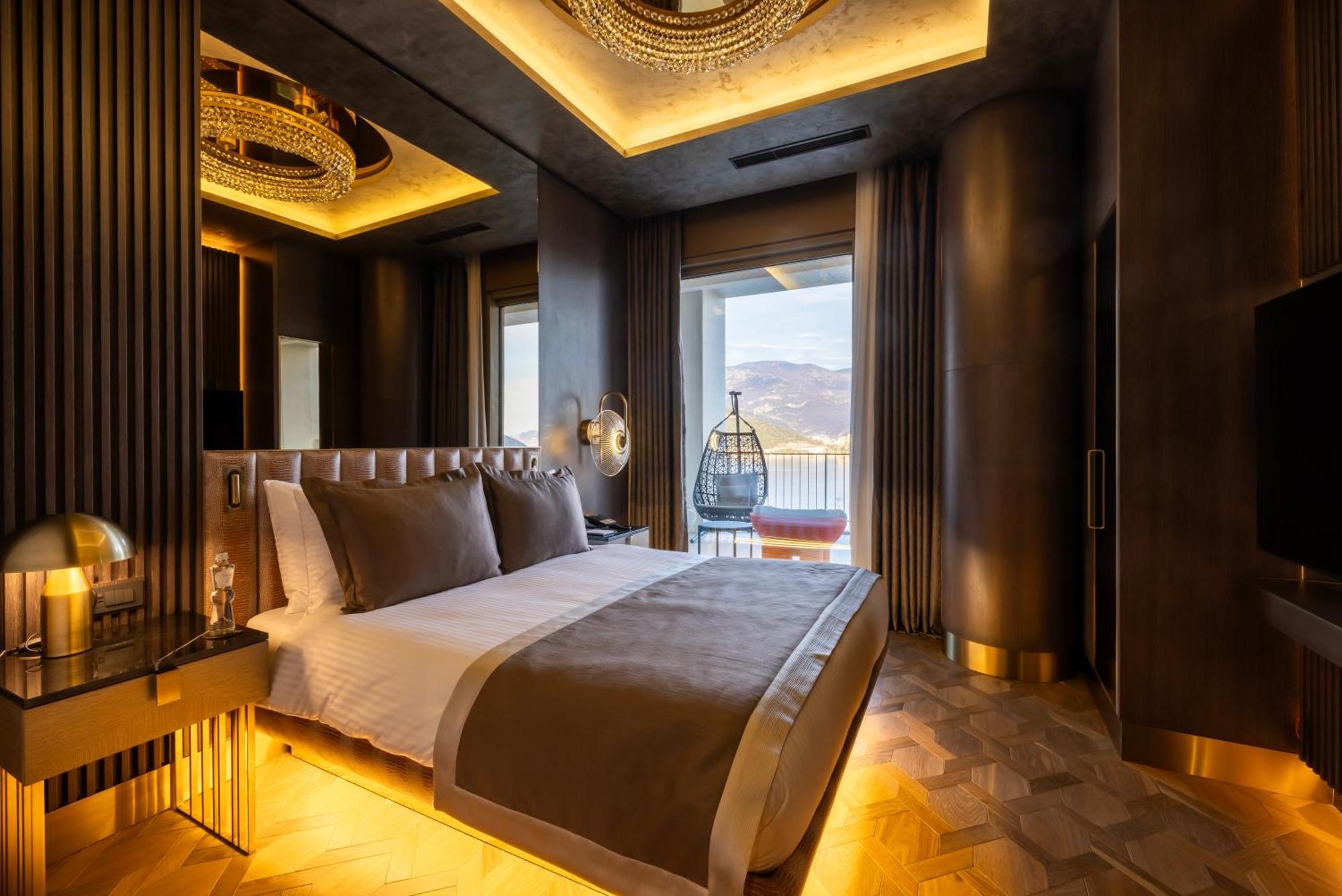 Merit Starlit Hotel & Residences Budva Exteriör bild